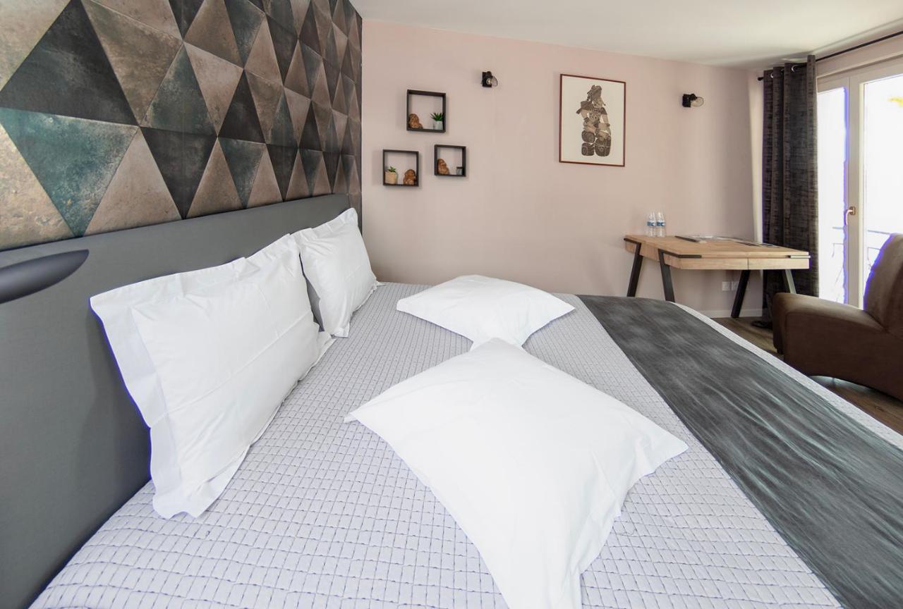 Le Relais De La Poste Hotel Gourdon-en-quercy Buitenkant foto