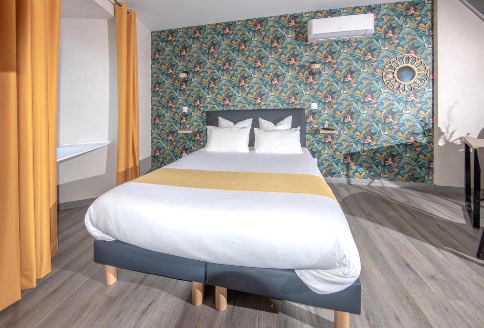 Le Relais De La Poste Hotel Gourdon-en-quercy Buitenkant foto